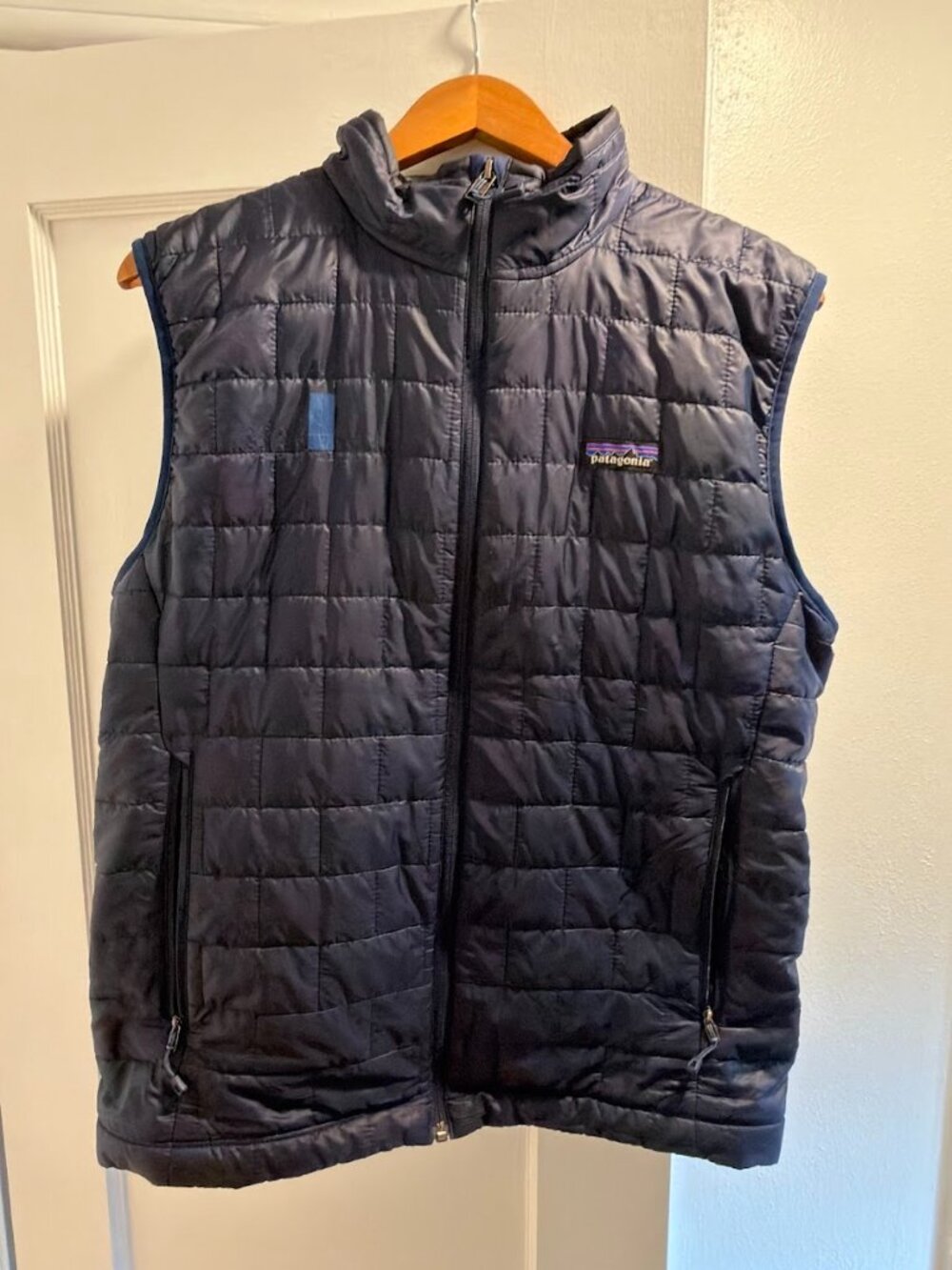 Patagonia Men's Nano Puff Vest Medium Classic Navy Blue Insulated Puffer